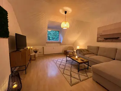 Ein Sitzbereich in der Unterkunft 50qm Dachgeschoss Wohnung zentral in Bochum Ehrenfeld - Friederika I