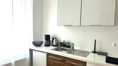 Küche/Küchenzeile in der Unterkunft Apartment Savanna im historischen Stadtkern Linn in Krefeld, nähe Düsseldorf Messe, Airport, Parkmöglichkeiten direkt vor dem Haus