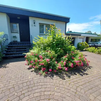 Ein Garten an der Unterkunft Wuppertal Katernberg