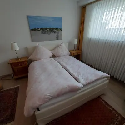 Ein Bett oder Betten in einem Zimmer der Unterkunft Wuppertal Katernberg