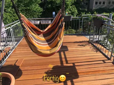 Ein Balkon oder eine Terrasse in der Unterkunft MESSE, Uniklinikum, Grugapark - Charmante Wohnung mit Dachterrasse in guter Lage