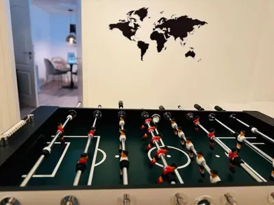 Eine Spielezimmer in der Unterkunft 2 Raum City-Apartment 5min zum HBF Grupello-2
