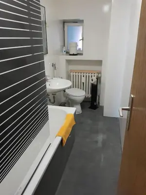 Ein Badezimmer in der Unterkunft Duisburg Studio by TM