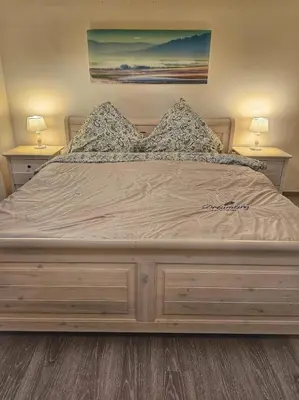 Ein Bett oder Betten in einem Zimmer der Unterkunft 2 Zimmer Apartment am Zoo mit Garten