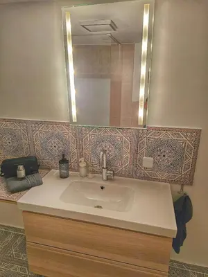 Ein Badezimmer in der Unterkunft 2 Zimmer Apartment am Zoo mit Garten