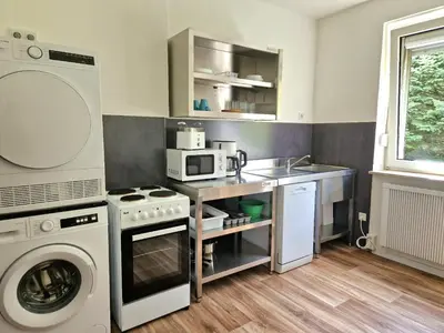 Küche/Küchenzeile in der Unterkunft Meribu S27 Wohnung für Monteure und Arbeiter