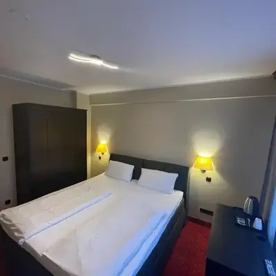Sun Hotel