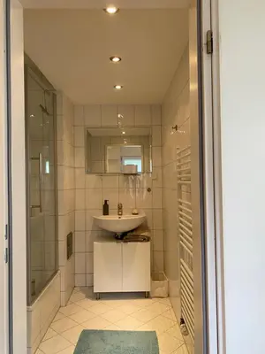 Ein Badezimmer in der Unterkunft Einzimmer-Apartment nahe Messe Düsseldorf
