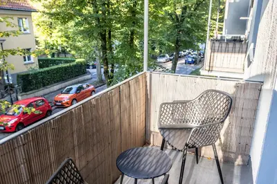 Ein Balkon oder eine Terrasse in der Unterkunft CosyHomes24 - Centrally with balcony - HA02
