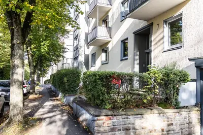 Das Gebäude in dem sich die Ferienwohnung befindet