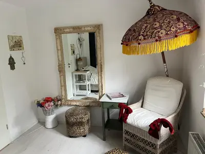 Ein Sitzbereich in der Unterkunft Ferienwohnung im Wald