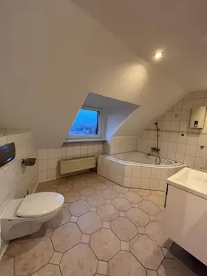 Ein Badezimmer in der Unterkunft Helle 80qm Wohnung mit weitem Ausblick