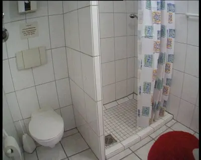 Ein Badezimmer in der Unterkunft Apartment am Rhein-Ruhr-Zentrum