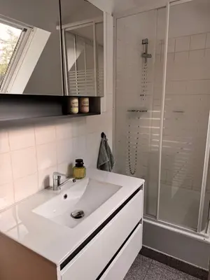 Ein Badezimmer in der Unterkunft Ruhrtraum Kettwig Ferienwohnung am Fluss