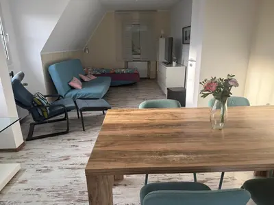 Ein Sitzbereich in der Unterkunft Ferienwohnung Sprockhövel