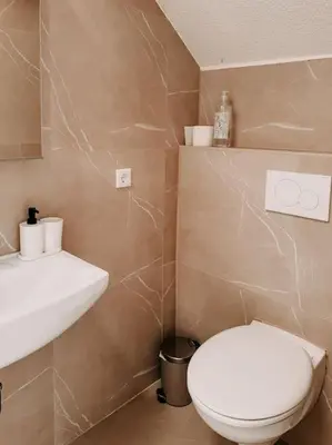 Ein Badezimmer in der Unterkunft Zentral in Essen! 5 Gehminuten vom Bahnhof ! WHDG