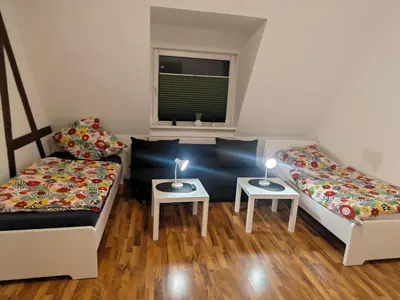 Ein Bett oder Betten in einem Zimmer der Unterkunft Lüdenscheid Work and Stay 3 Schlafzimmer 6 Betten Küche Bad Innenstadt