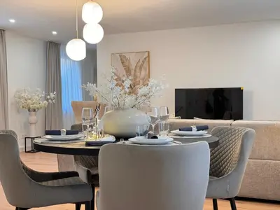 TV/Unterhaltungsangebot in der Unterkunft 100qm City Wohnung für 6 mit Privatparkplatz