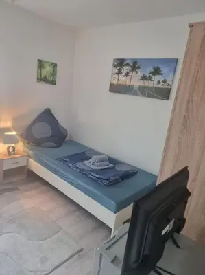 Ein Bett oder Betten in einem Zimmer der Unterkunft Monteurwohnung in Marl - Kamp 13 - 1OGL