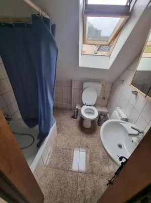 Ein Badezimmer in der Unterkunft Monteurunterkunft Nähe CentrO Oberhausen - DGL