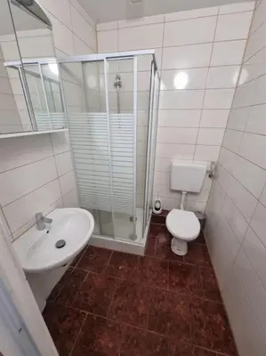 Ein Badezimmer in der Unterkunft Monteurunterkunft Nähe CentrO Oberhausen - 2OGL