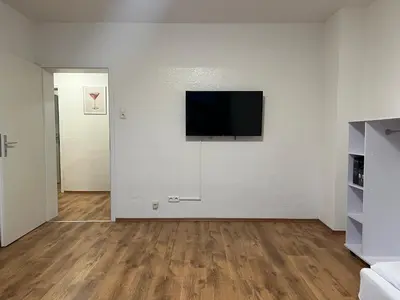 TV/Unterhaltungsangebot in der Unterkunft T&K Apartments - Duisburg - 1-3 Zimmer Apartments