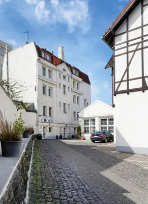 Das Gebäude in dem sich das Hotel befindet