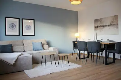 Ein Sitzbereich in der Unterkunft Große 6 Personen Wohnung I Balkon I zentral I Boxspringbett I Wifi