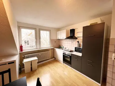 Küche/Küchenzeile in der Unterkunft homes of ruhr - Monteurwohnung Hütte