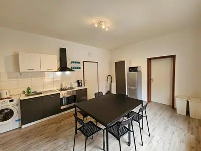 Küche/Küchenzeile in der Unterkunft homes of ruhr - Monteurwohnung Schranke