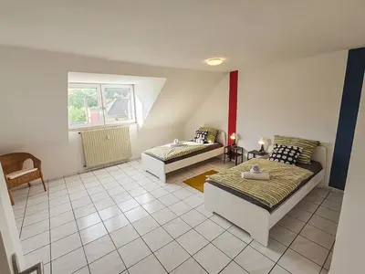 Ein Sitzbereich in der Unterkunft homes of ruhr- Monteurwohnung Kabuff
