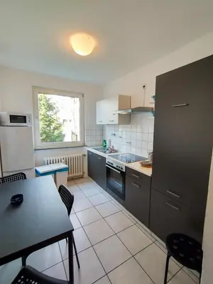 Küche/Küchenzeile in der Unterkunft homes of ruhr - Monteurwohnung Pütt