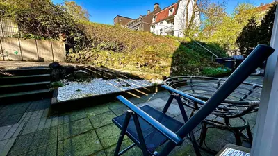Ein Garten an der Unterkunft Smart Home - Wuppertal - Perfect for 6-8 Guests! Netflix - Central - Free Parking Zone