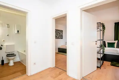Ein Badezimmer in der Unterkunft Kurzzeitglück 24 h Self Check-In MH03