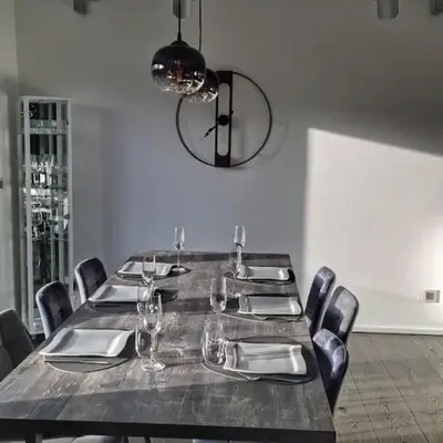 4 Zimmer Luxus Apartment mit Sauna und Heimkino