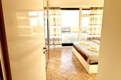 Ein Bett oder Betten in einem Zimmer der Unterkunft 2 Zimmer Wohnung für 2
