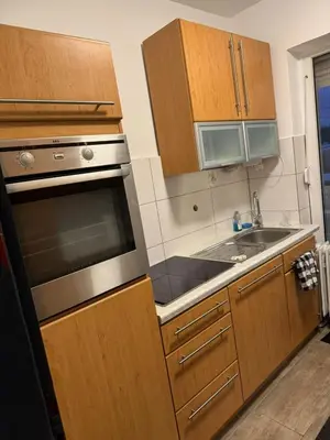 Küche/Küchenzeile in der Unterkunft Zentrale Monteurwohnung Ferienwohnung Recklinghausen 6 Personen
