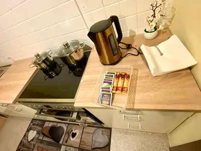 Küche/Küchenzeile in der Unterkunft Royal Home - Geräumige Ferienwohnung mit Balkon nahe Seepark Lünen und Dortmund!