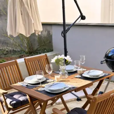 MOLA Apartments-Stilvolle Altstadtwohnung- Seilersee-5 Personen-Terrasse-Grill-Gratis WLAN