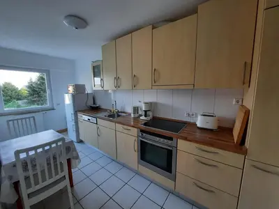 Küche/Küchenzeile in der Unterkunft Sonnenblick-FeWo am Innenstadtrand von Schwerte