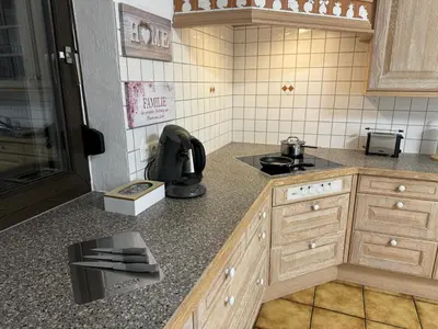 Küche/Küchenzeile in der Unterkunft 120qm Geräumige Wohnung & Balkon & Parkplatz