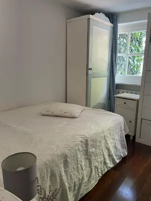 Ein Bett oder Betten in einem Zimmer der Unterkunft Luxus Wohnen am Rhein nah der Messe