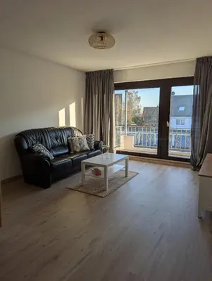 Ein Sitzbereich in der Unterkunft Helle Wohnung in Erkrath