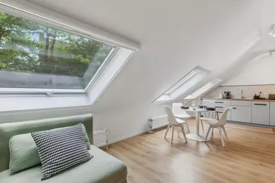 Küche/Küchenzeile in der Unterkunft Dachgeschoss Traum Wohnung Ronsdorf 3 Zimmer