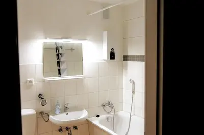 Ein Badezimmer in der Unterkunft Apartment in Mettmann mit Sonnenbalkon!