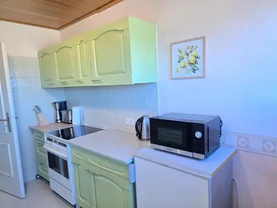 Küche/Küchenzeile in der Unterkunft Apartment Ergste am Ruhr 85 sqm , 3 minutes to A45 with Garage