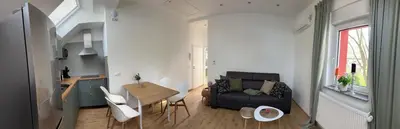 Ein Sitzbereich in der Unterkunft FeWo Sportpark Duisburg - Sechs Seen Platte