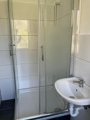 Ein Badezimmer in der Unterkunft Monteurwohnung Fekete