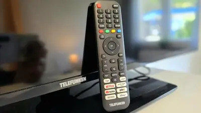 TV/Unterhaltungsangebot in der Unterkunft Modern 3-Room Apartment with Balcony & Free Parking & Free Wi-Fi in Hagen - HL01