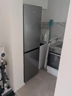 Küche/Küchenzeile in der Unterkunft Small city apartment Remscheid